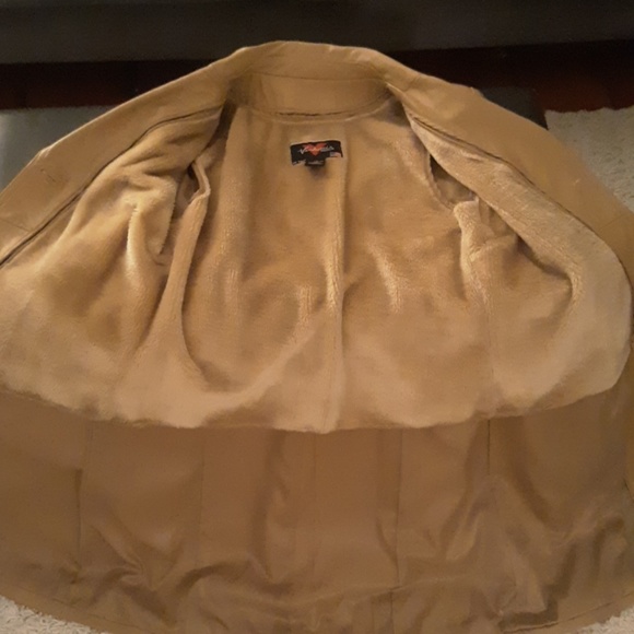 Leather Trenchcoat - Picture 3 of 7